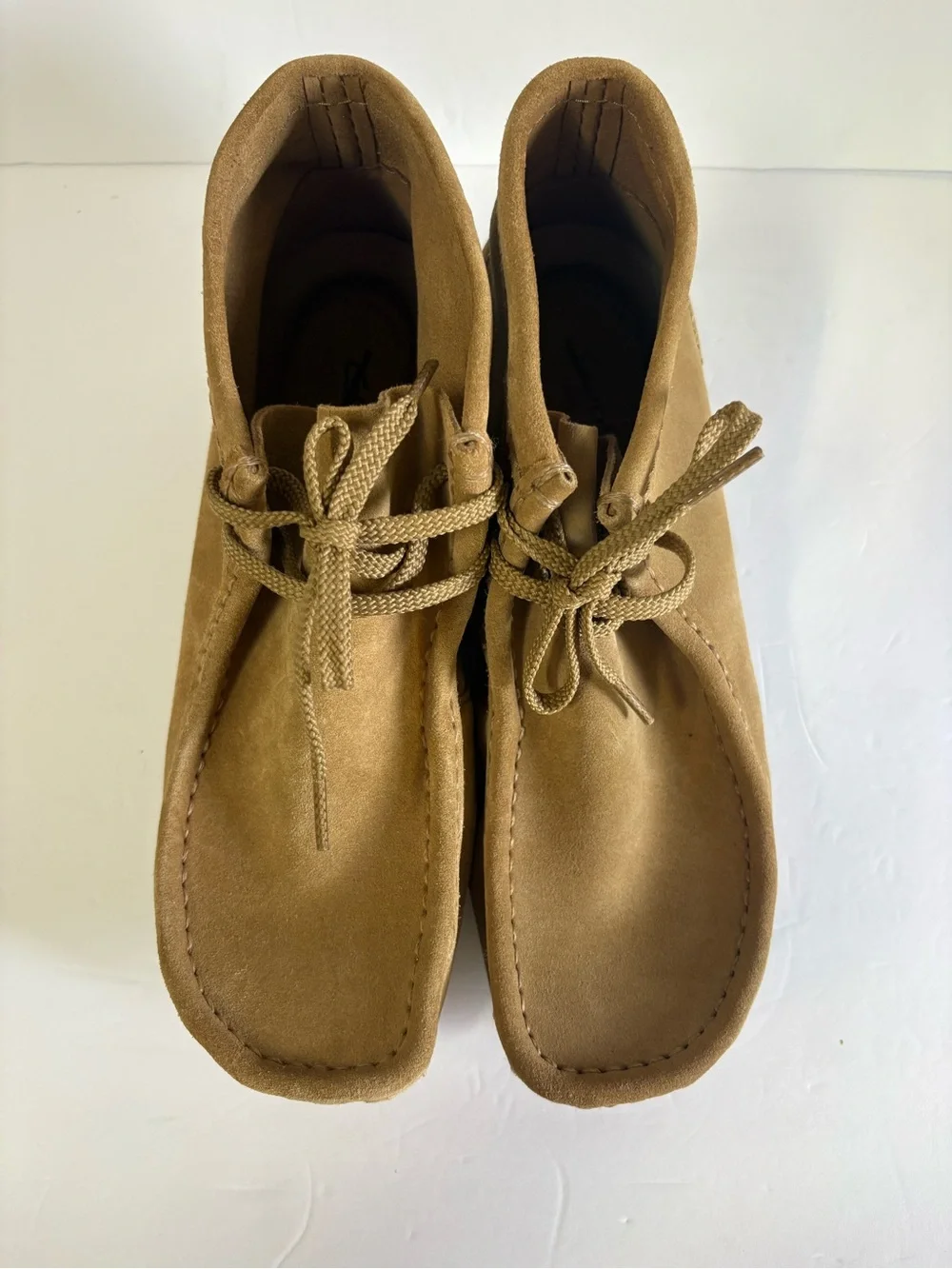 NWOT Clarks Men’s Wallaston Chukka Boot Size 9